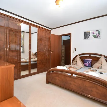 Retreat With Sauna, Hot Tub, Cleaning Included * Jagersgrun