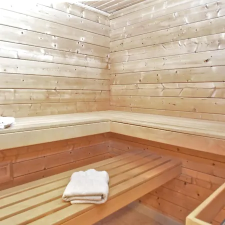 Retreat With Sauna, Hot Tub, Cleaning Included Jagersgrun