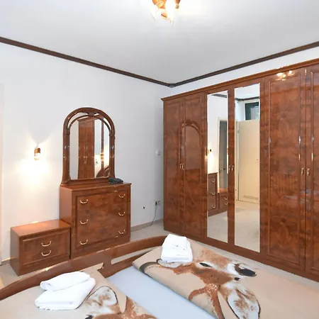 Apartment Retreat With Sauna, Hot Tub, Cleaning Included Jagersgrun
