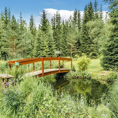 Retreat With Sauna, Hot Tub, Cleaning Included